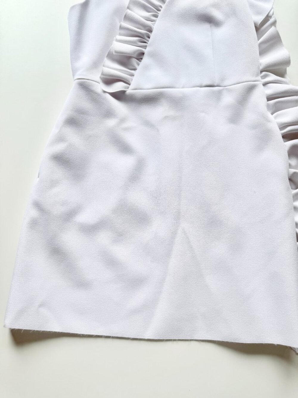 MSGM White Crepe V-Neck Ruffle Trim Mini Sheath Dress, Size 42/M - Picture 8 of 11